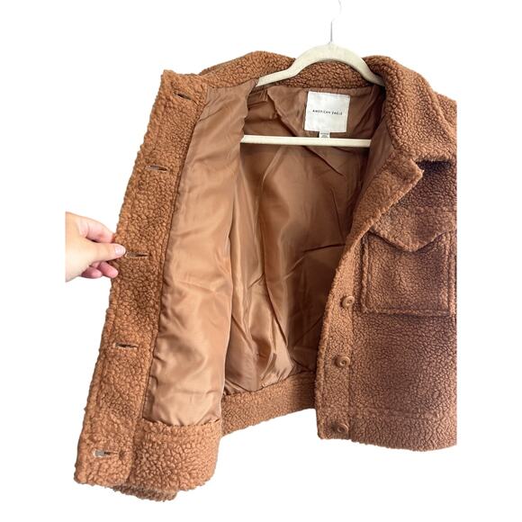 NWOT American Eagle Cropped Teddy Sherpa Jacket Brown Size XS - Picture 8 of 8